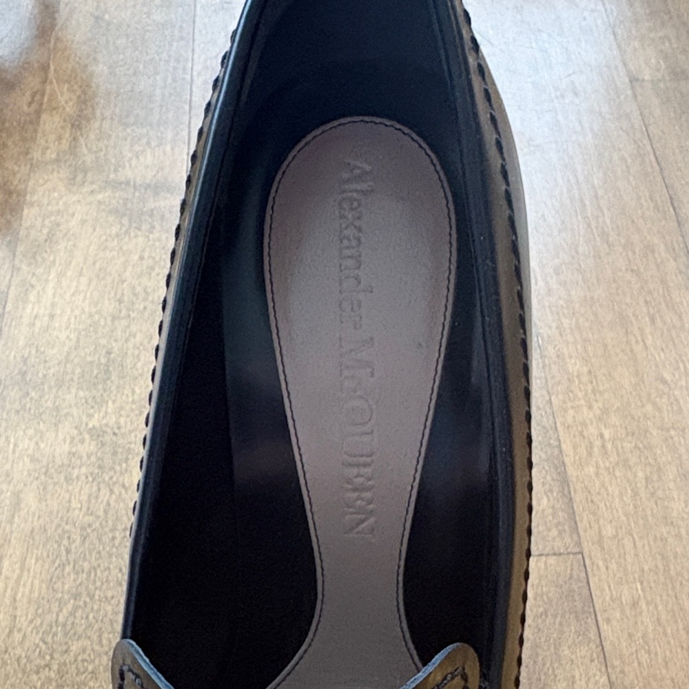 Alexander McQueen black and silver stilettos - Picture 5 of 6